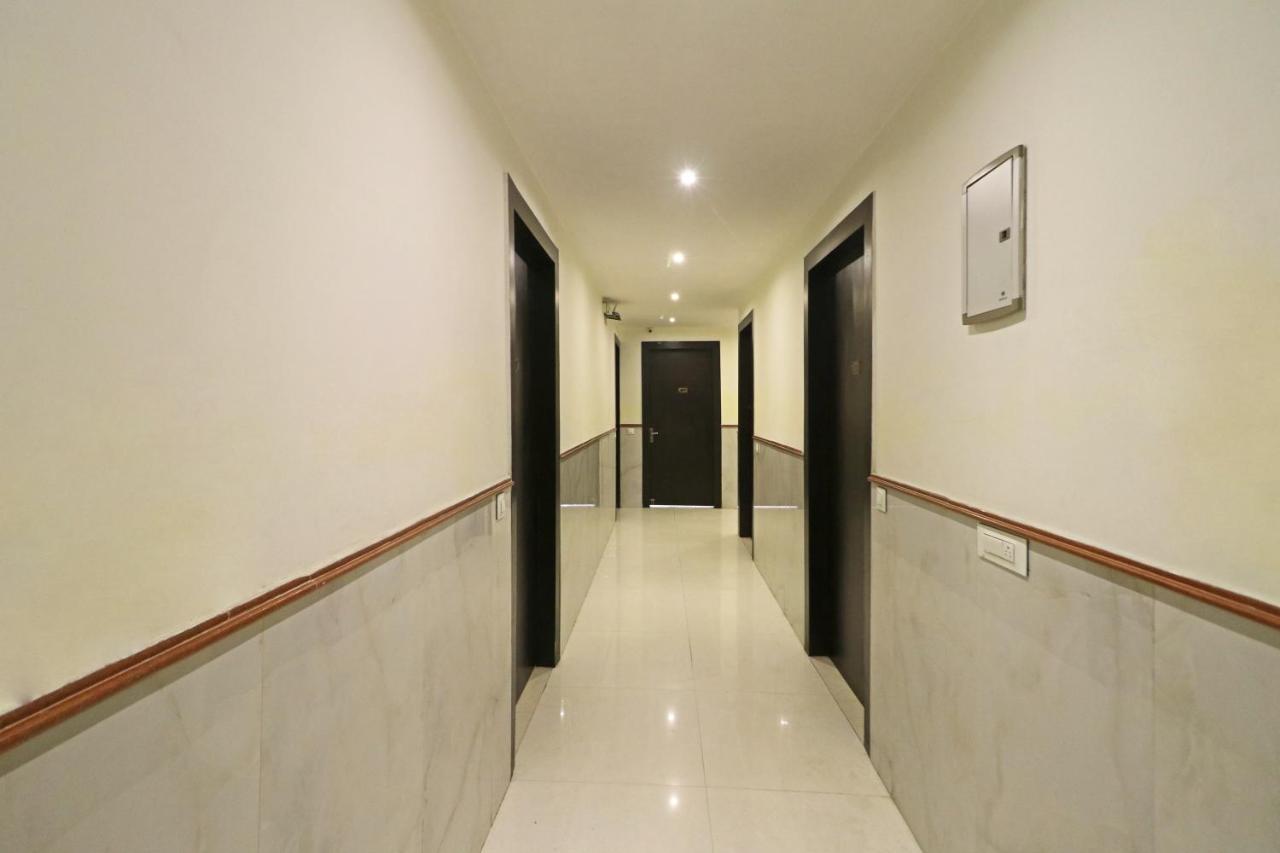 Hotel Paragon Suites 新德里 外观 照片
