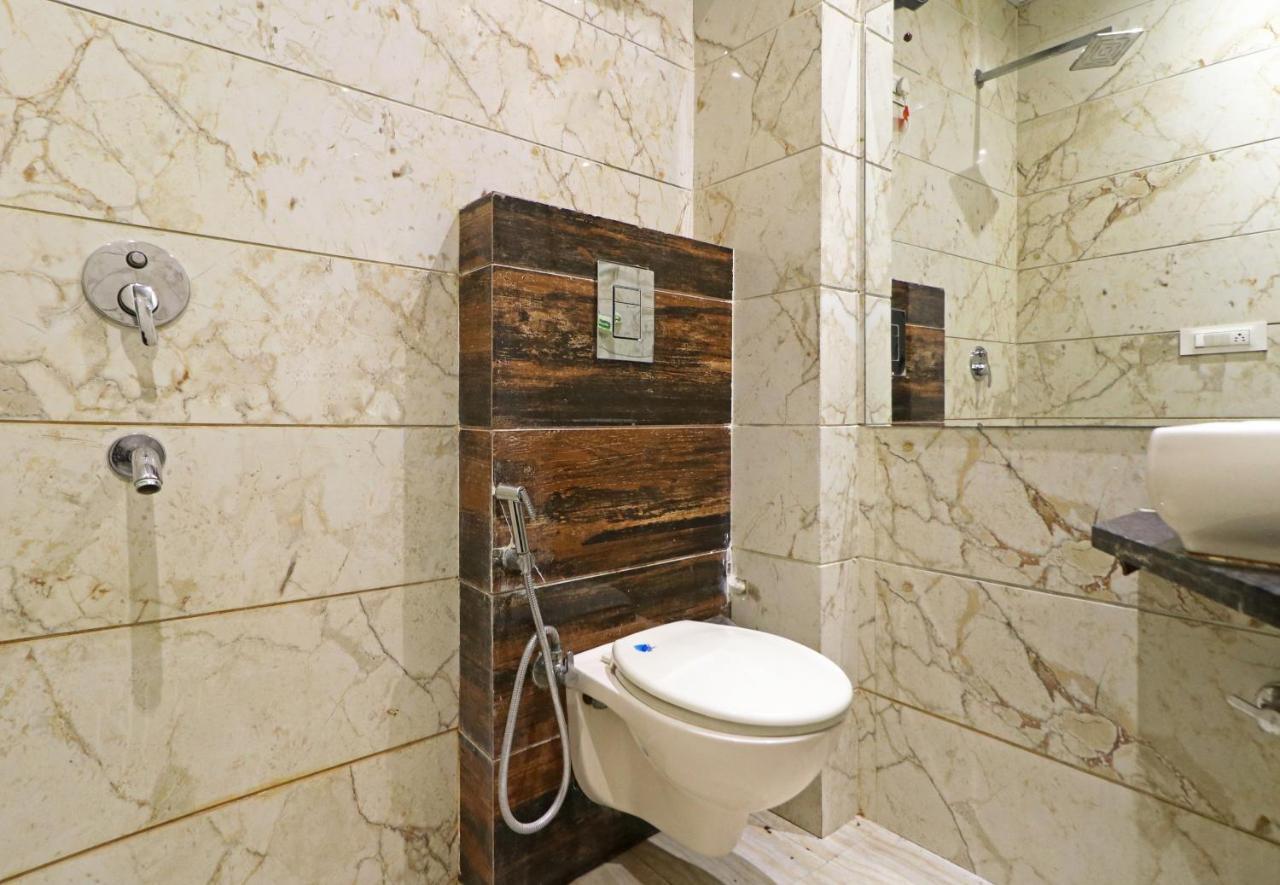 Hotel Paragon Suites 新德里 外观 照片